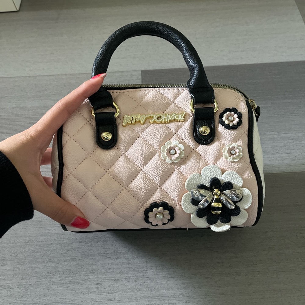 pink black bee betsey johnson purse with strap !